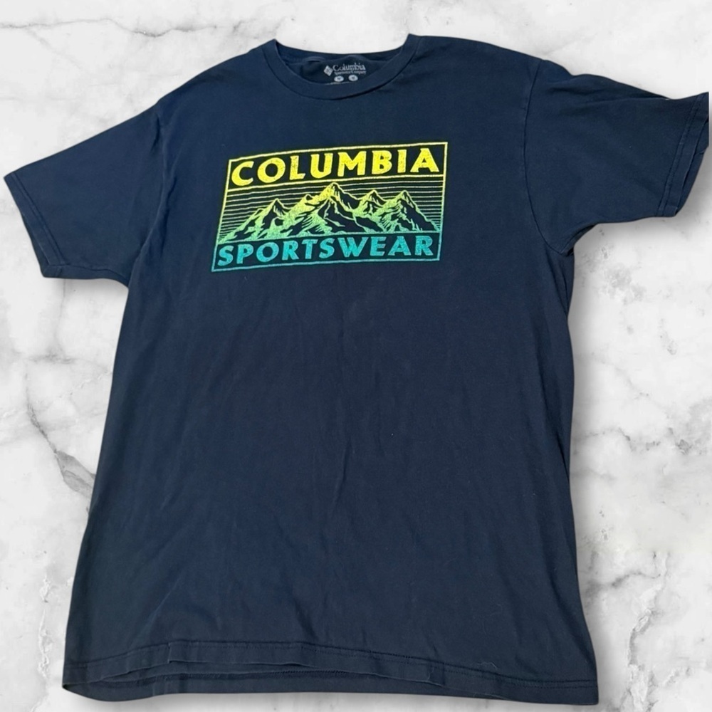 Men’s Columbia short sleeve t shirt size M